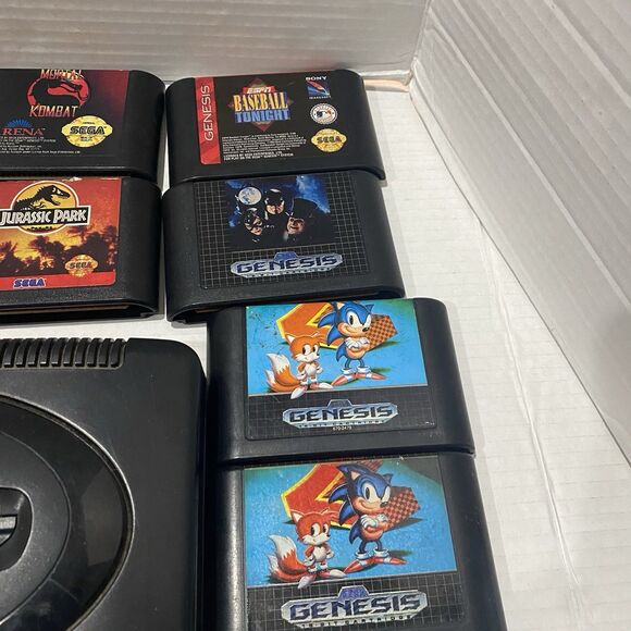 Sega Genesis MK-1631 Console Lot W/ 11 Games 3 Controllers Everything Is Working - Picture 5 of 10